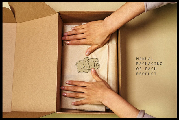 儿童服饰品牌VI视觉识别设计