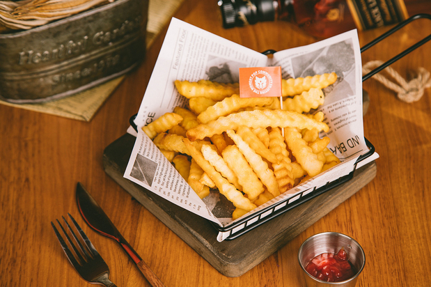 潮社区西餐酒吧品牌全案