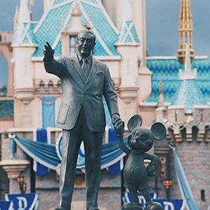 不想做IP的品牌不是好品牌 />为什么不想做IP的品牌不是好品牌？

			<div class=