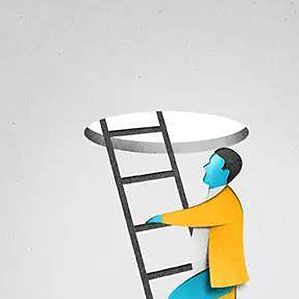 设计师成长可能要经历5个阶段 />第一阶段：入门，这时候，他的脑子里到处都是疑问，需要了解和掌握的太多，自己觉得很困顿并且劳累，而且始终伴随着紧迫感和在一个庞大的体系中迷失方向的失落感。这个阶段不妨把它叫做迷失时代，迷失时代他最需要的是学习，盲目的给自己找定位是很危险的。经过一段时间的学习和积累，他对整个设计体系的感知逐渐清晰，各种流行的和不流行的形式，都以另人感动的魅力袭击他向世界开放的头脑，这时候的整个世界变的色彩缤纷而且生动无比。

			<div class=