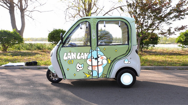 盛昊-萌“宠”出行—蓝蓝